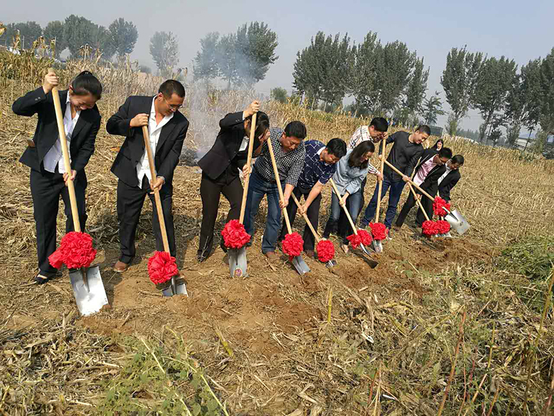 1527150595132438_94809866071955683.jpg 94809866071955683.jpg